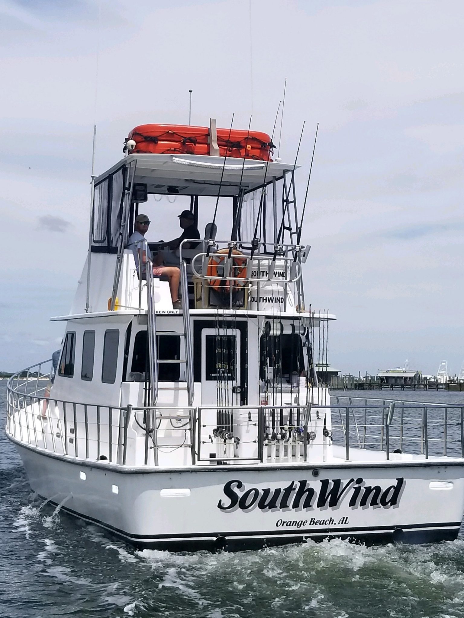 South Wind | Zeke's Landing & Marina